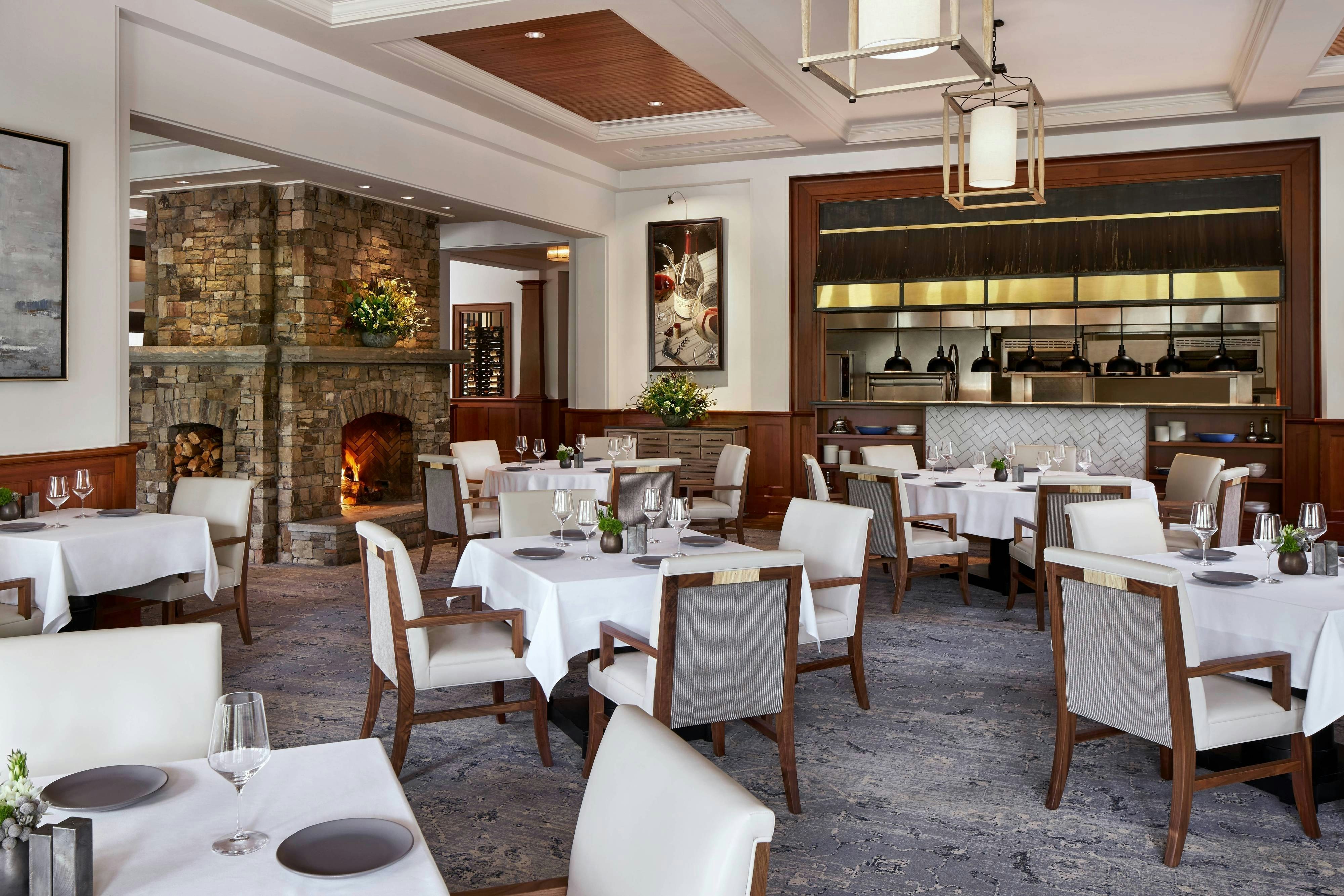 The Ritz Carlton Lodge Reynolds Plantation 37/75