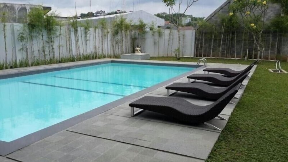 Sisingamangaraja Guest House Semarang 18/28