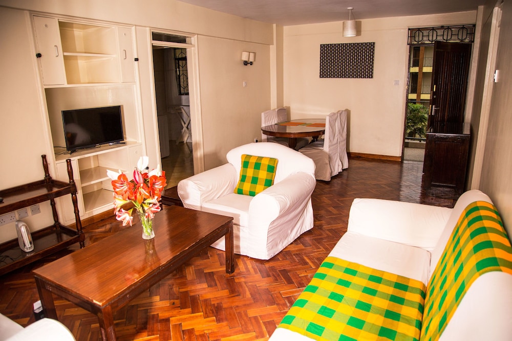 Njema Court Apartments 36/50