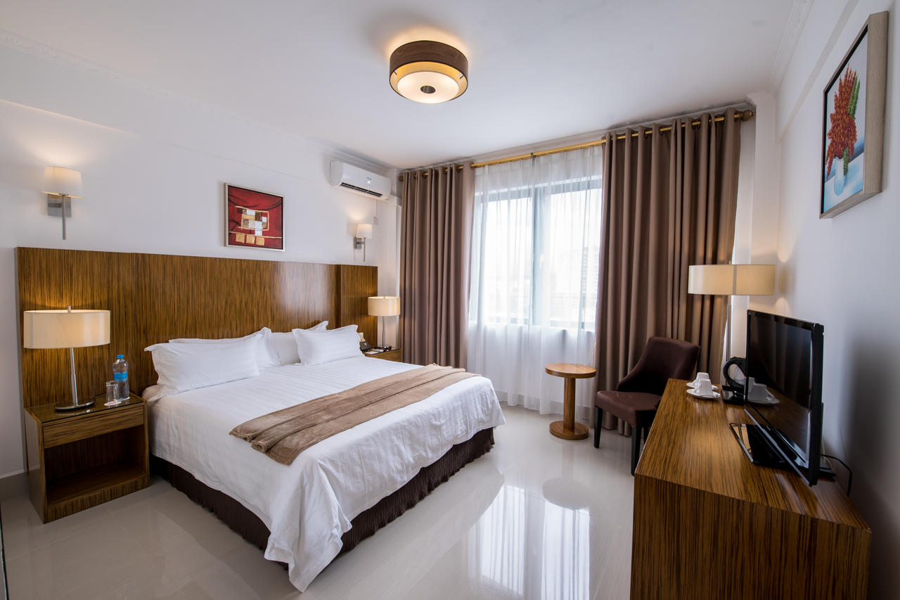 Palms Hotel 18/41