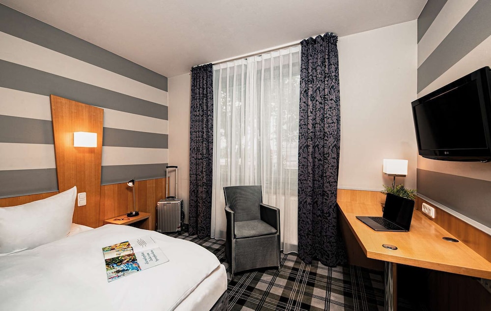 MEDIAN HOTEL HANNOVER LEHRTE 25/63