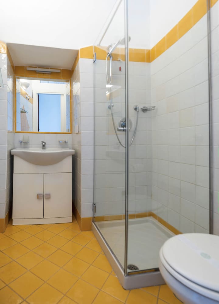 Albergo La Prora 38/43