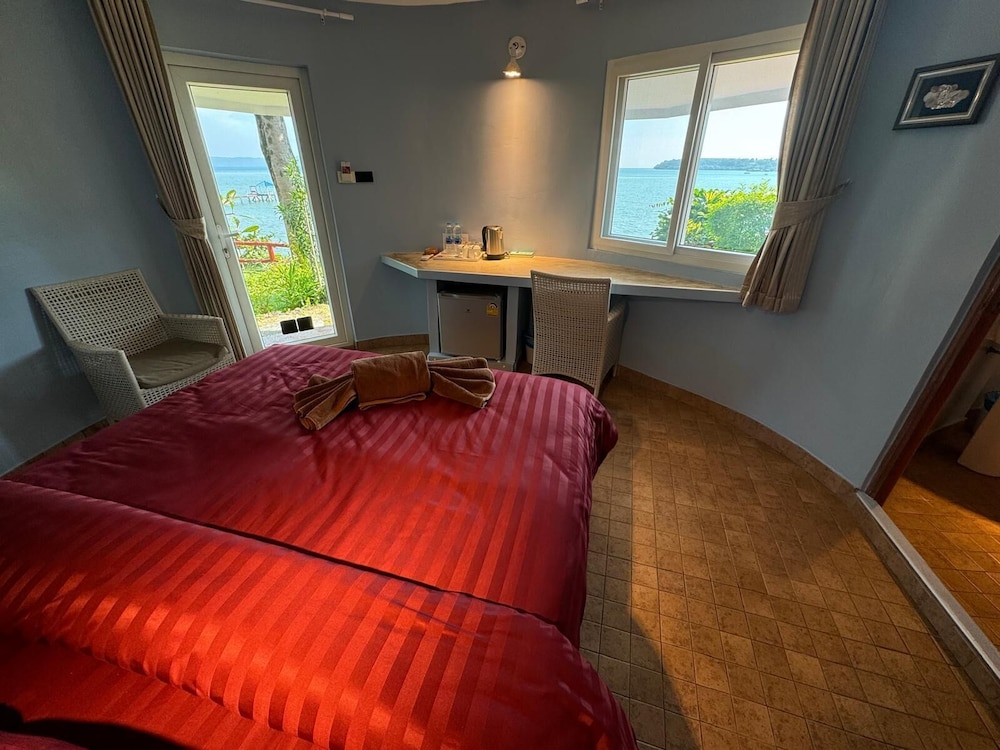 Koh Mak Buri Hut Natural Resort 21/74