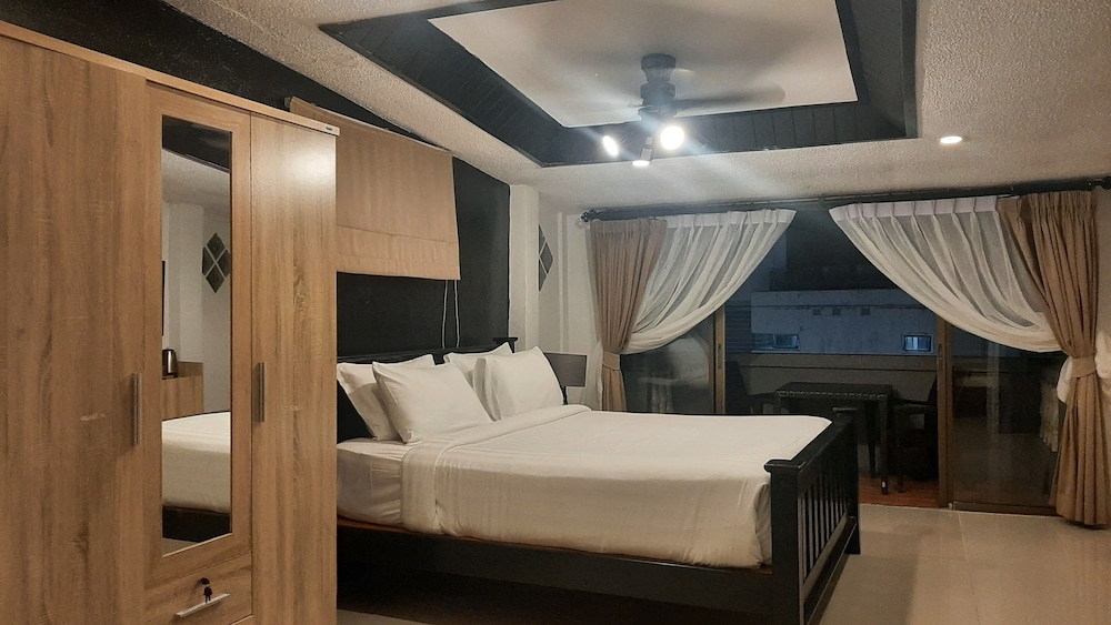 FAMILY SUITE, SEA VIEW, BALCONY