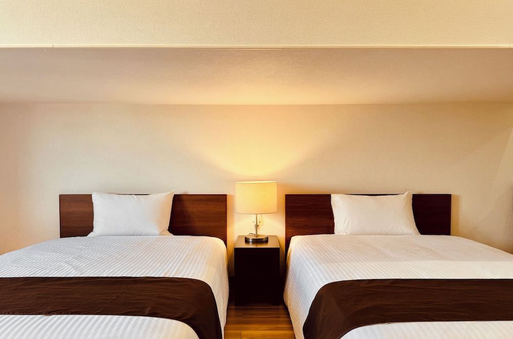 Phoenix Park Hotel 9/100
