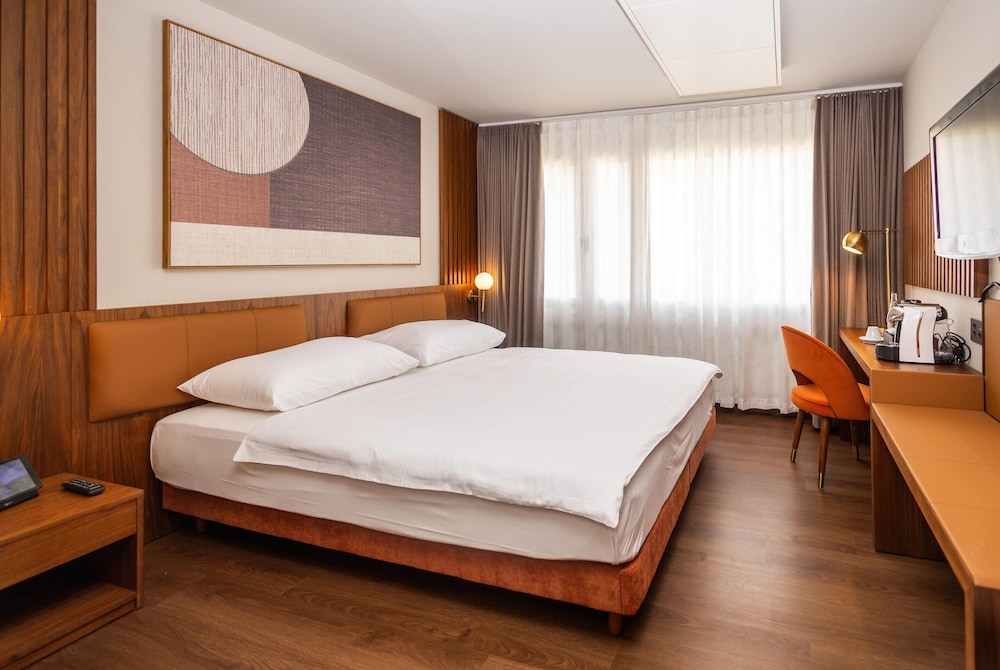 Ramada by Wyndham Baden du Parc 34/74