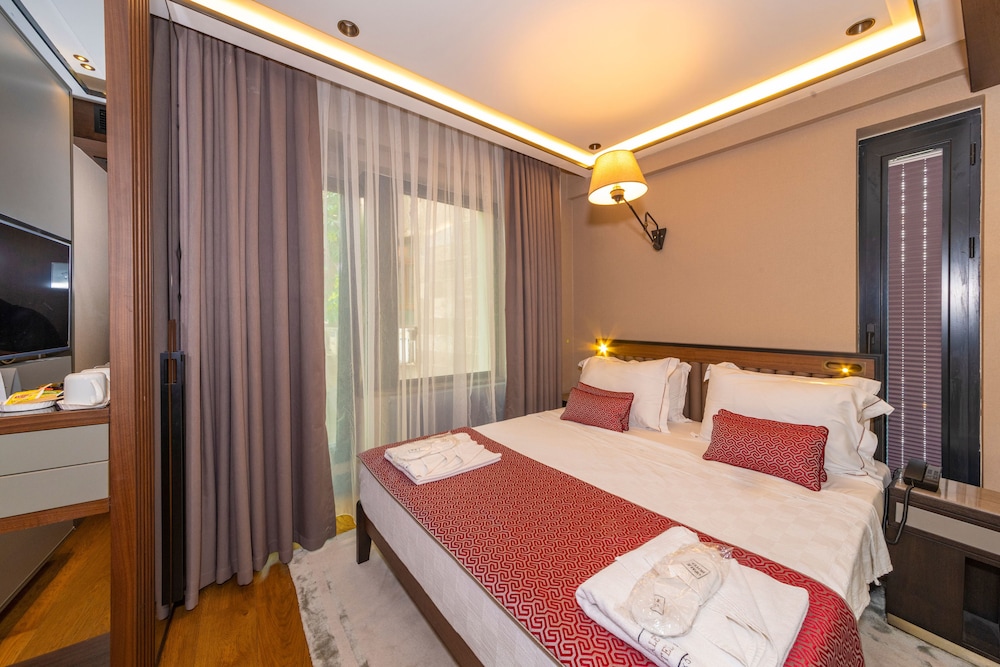 Opale Hotel 10/40