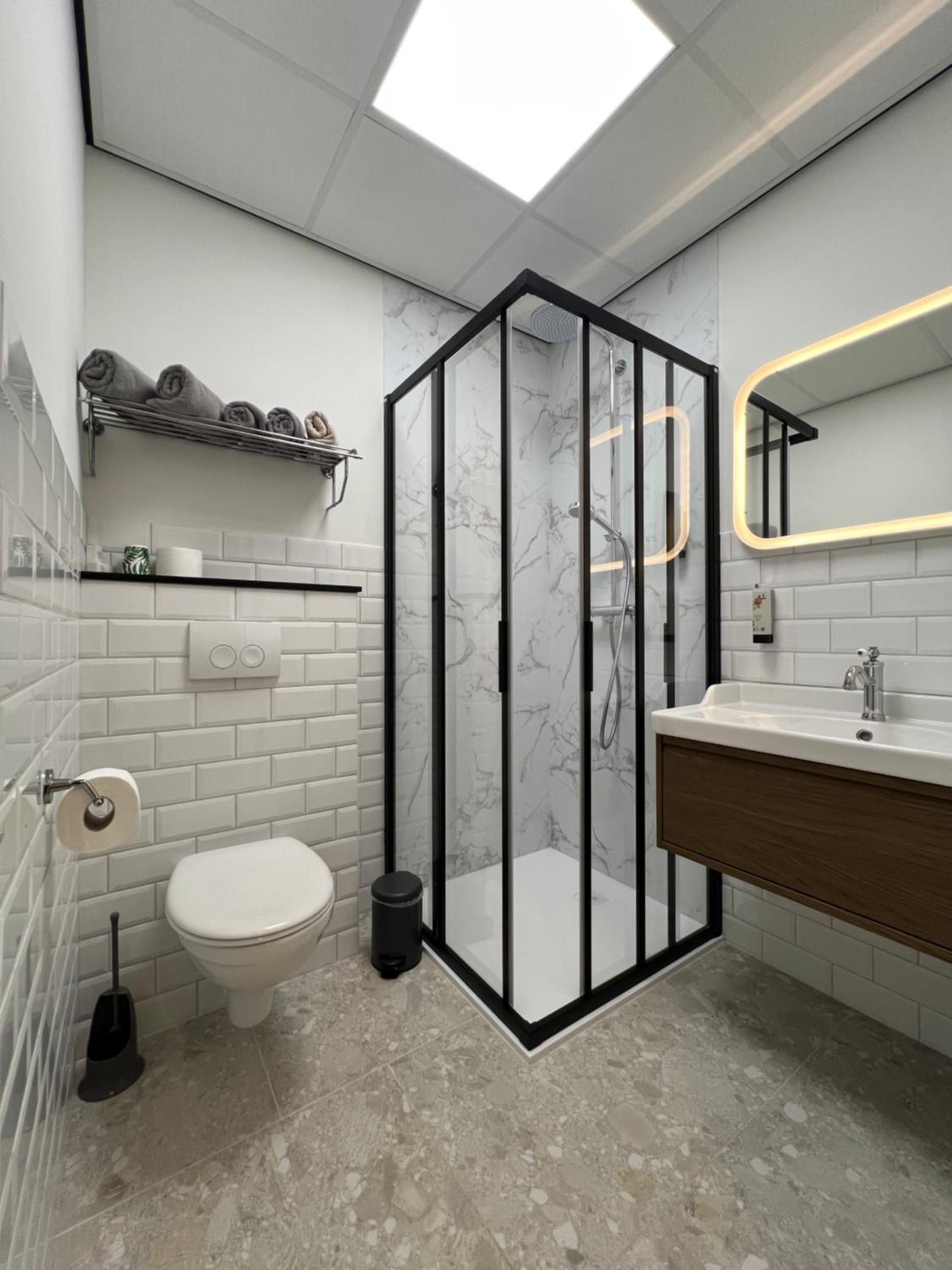Hotel De Venne 50/50