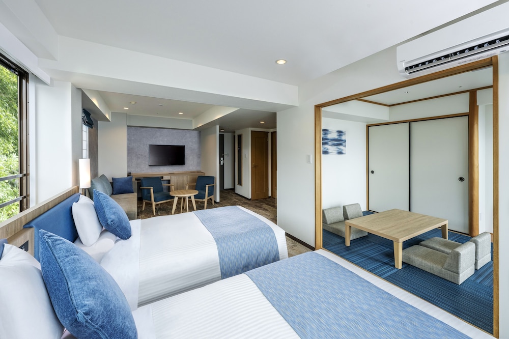 Atagawa Ocean Resort 12/60