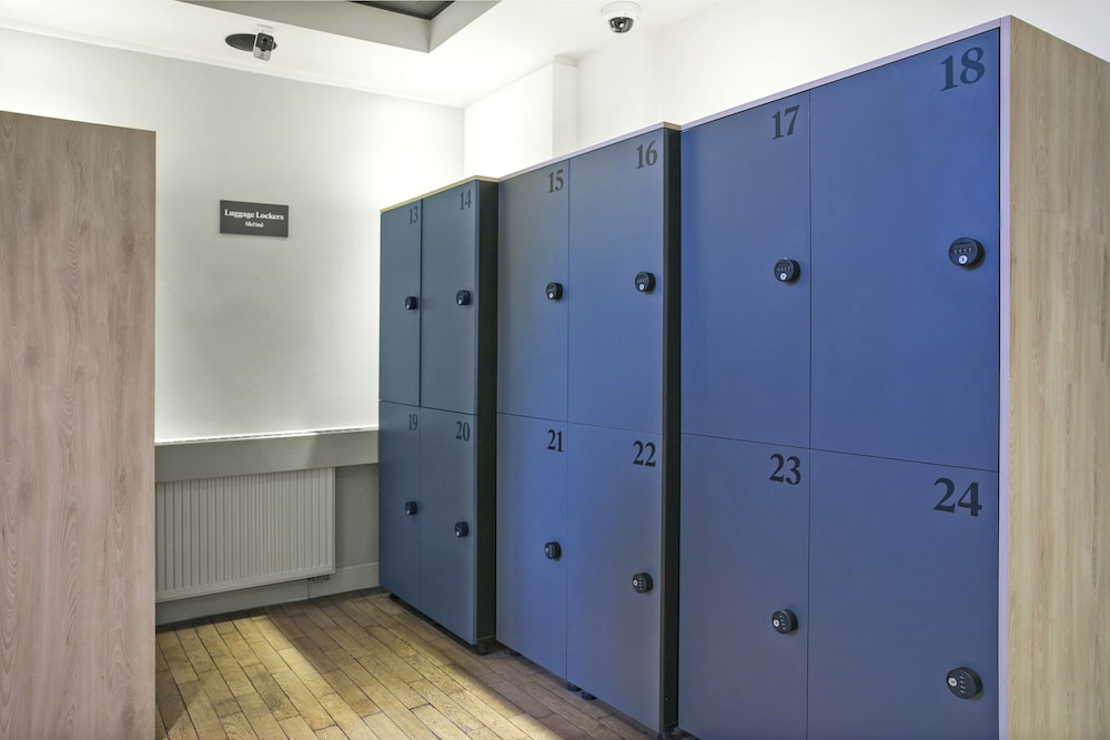 Numa I Flow Rooms & Apartments 3/67