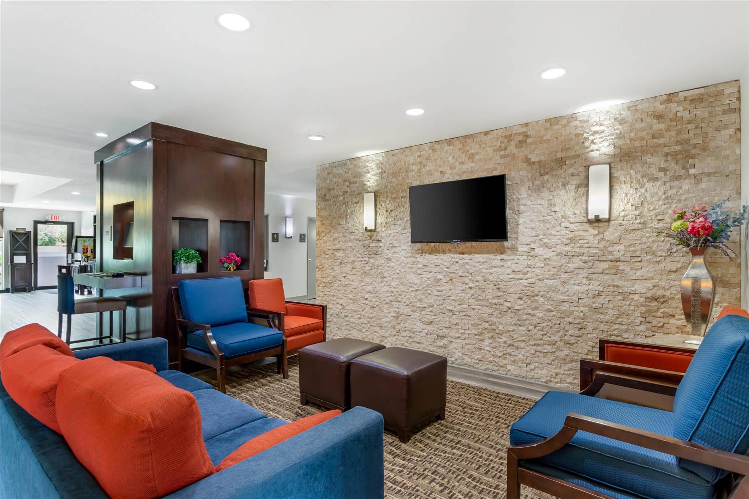 Comfort Inn Suites Fm1960 Champions 37/55