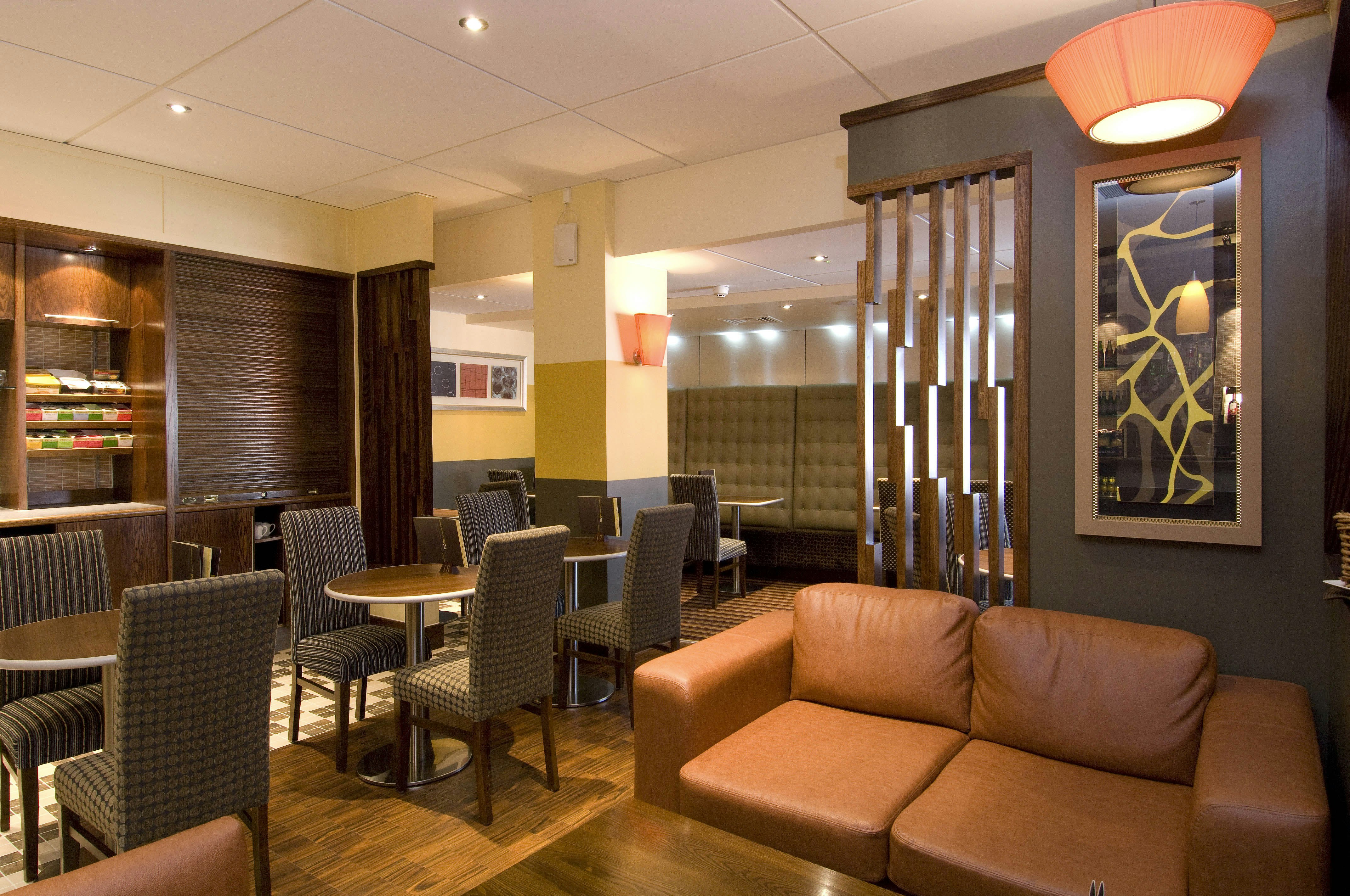 Premier Inn Coventry City Centre (Belgrade Plaza) 24/35