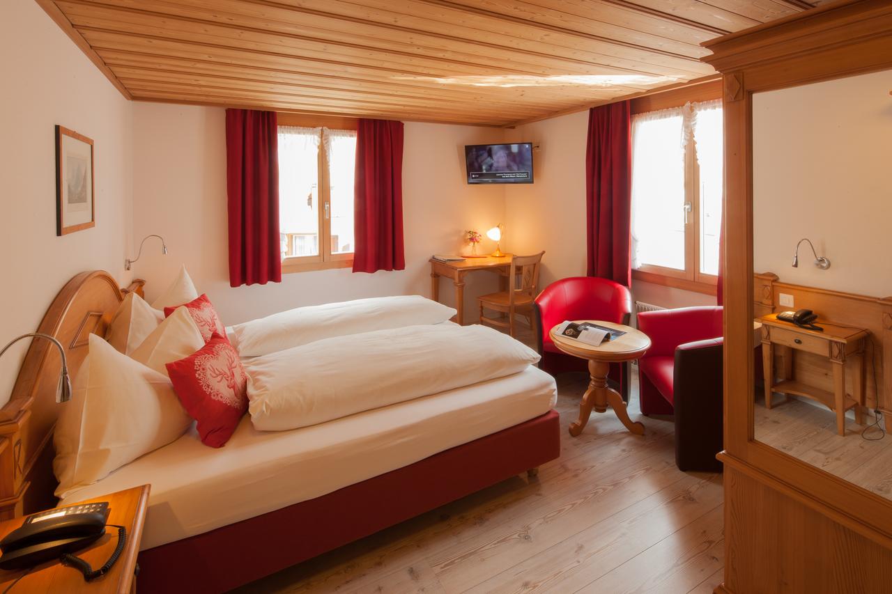 HOTEL HIRSCHEN 16/55