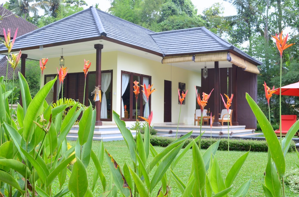 Suara Air Luxury Villa Ubud 1/50