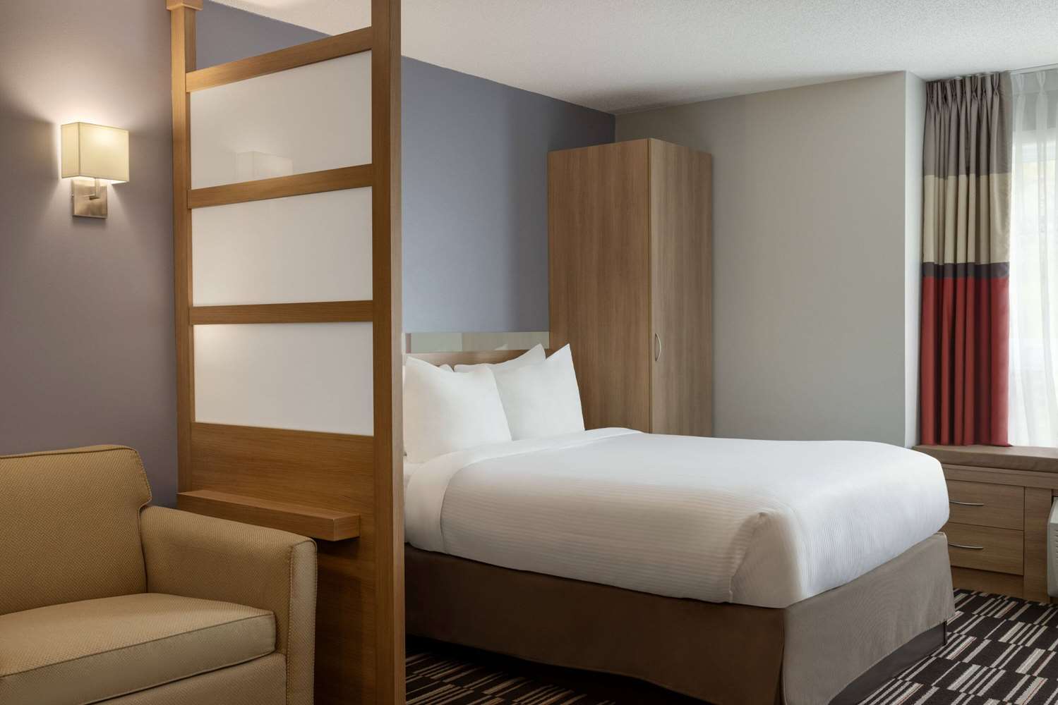 Microtel Inn And Suites By Wyndham Val-D Or 9/26