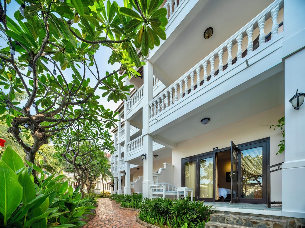 Grace Boutique Resort 3/50