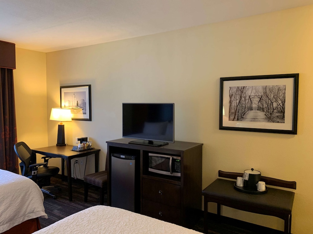 Hampton Inn Poplar Bluff 39/57