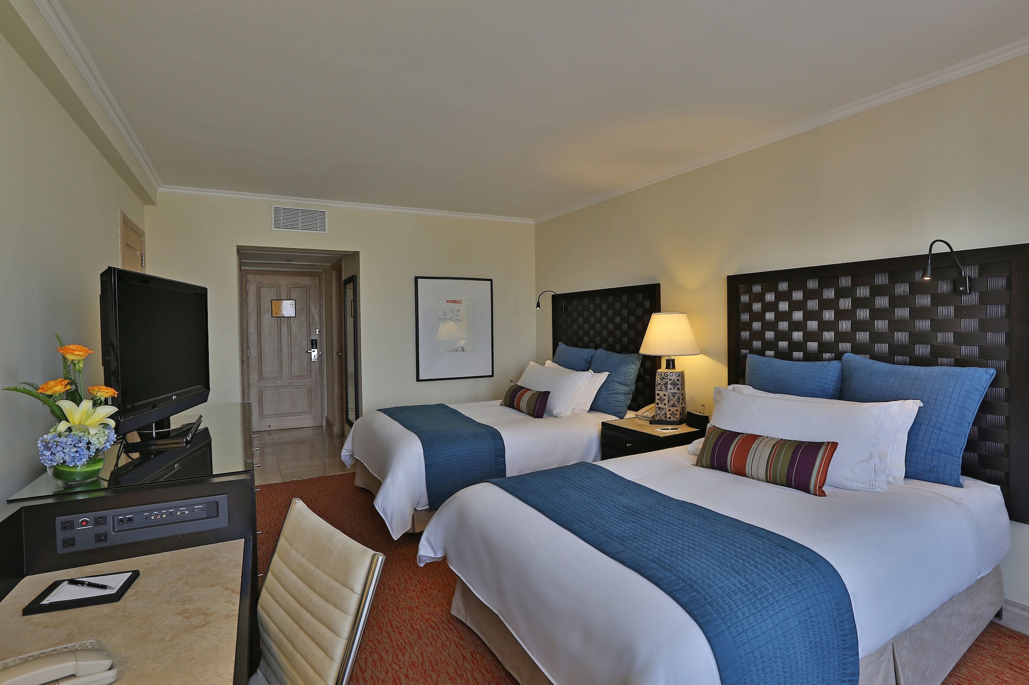 غرفة كلاسيكية بسريرين مزدوجين، Intercontinental San Pedro Sula 3/10