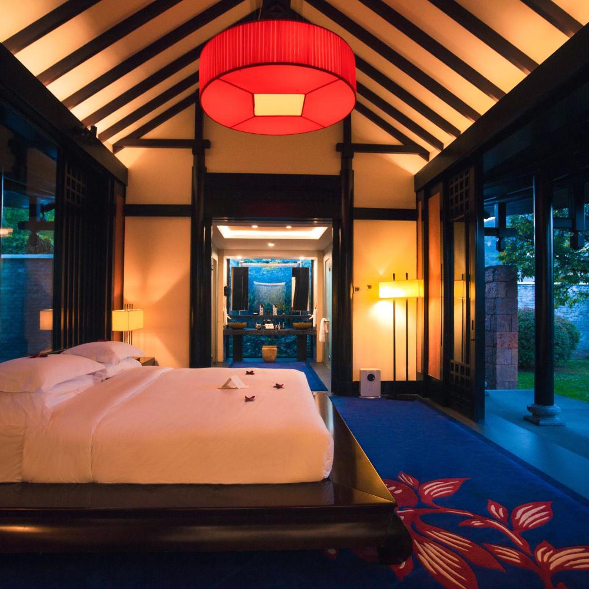 Jet Pool Villa King