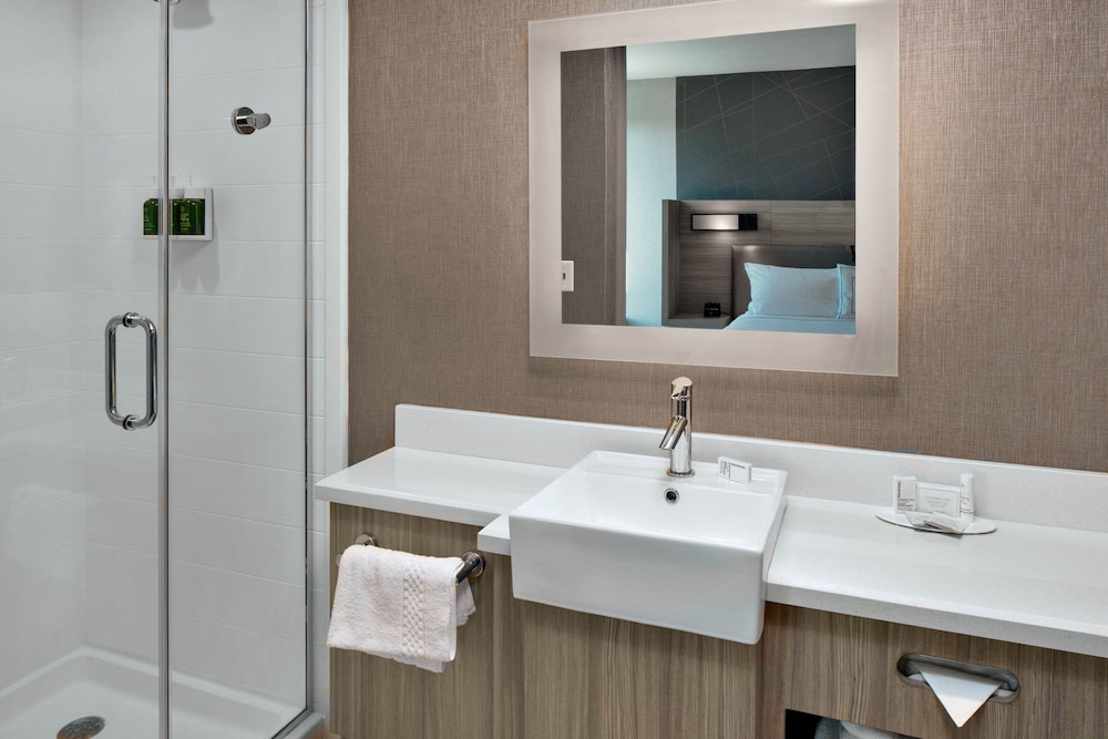 SpringHill Suites by Marriott Hilton Head Island 27/29
