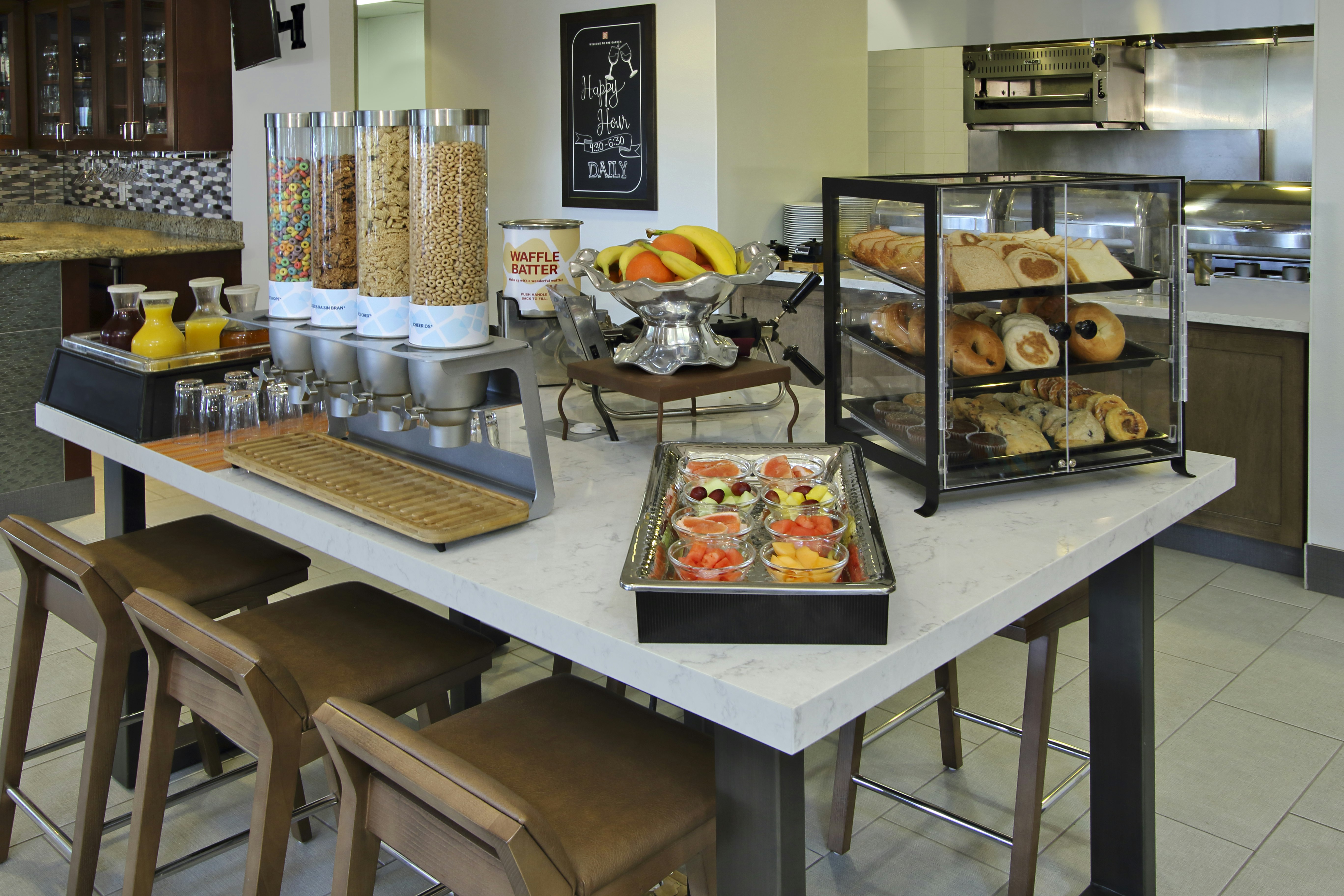 Hilton Garden Inn Sonoma County Airport 34/59