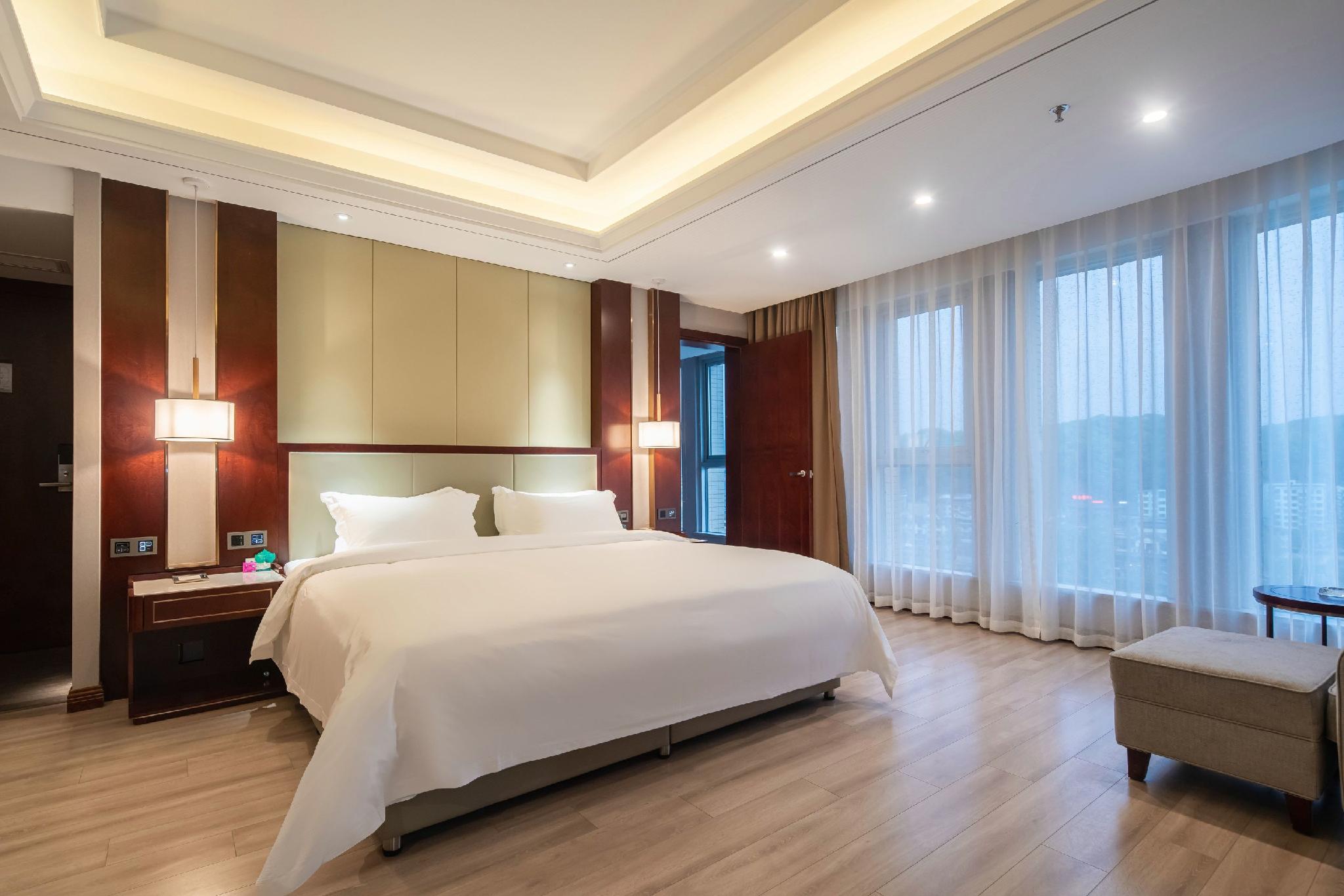 Eastern Haitang Hotel 6/30