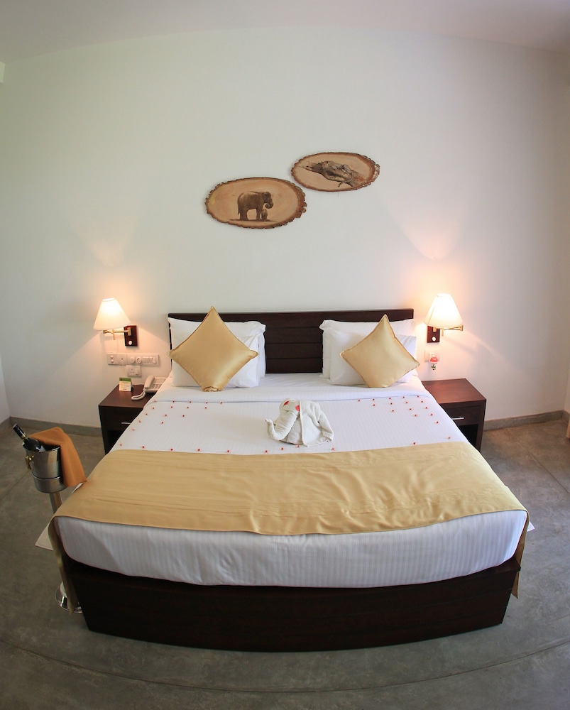 Room at Grand Udawalawe Safari Resort, Udawalawa