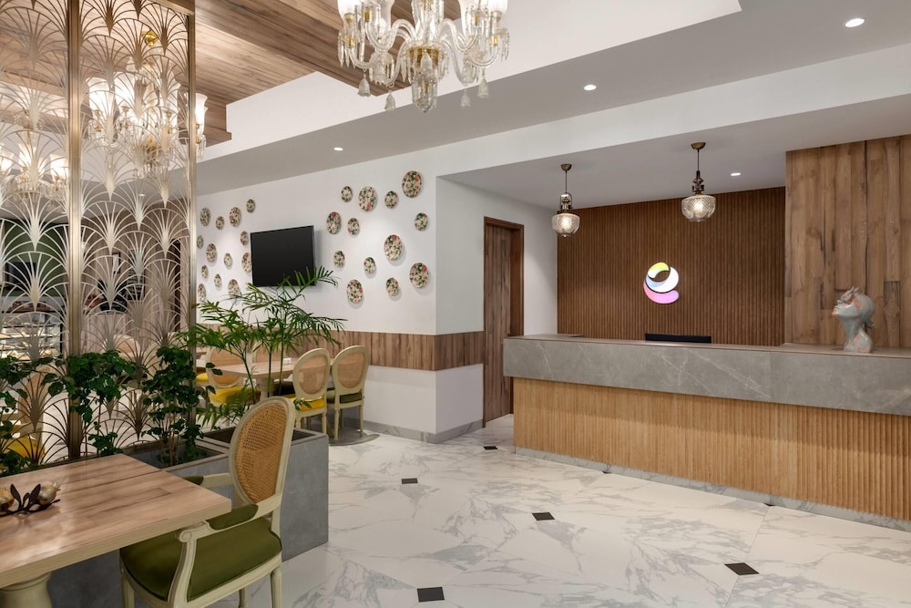 Ramada Encore by Wyndham Lucknow Airport 9/48