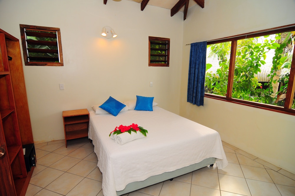 Hideaway Island Resort 29/75