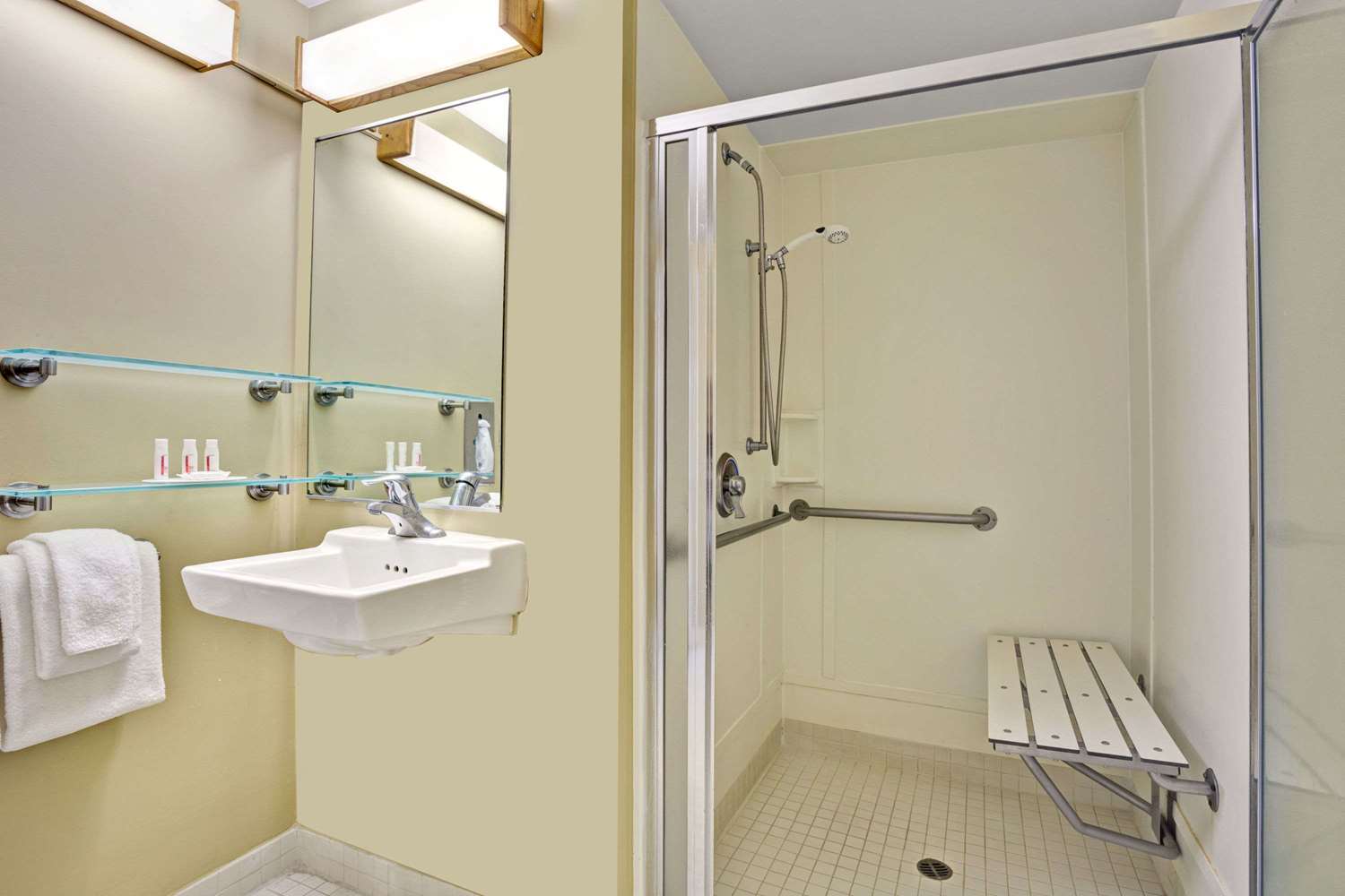 Travelodge By Wyndham Presidio San Francisco 30/33