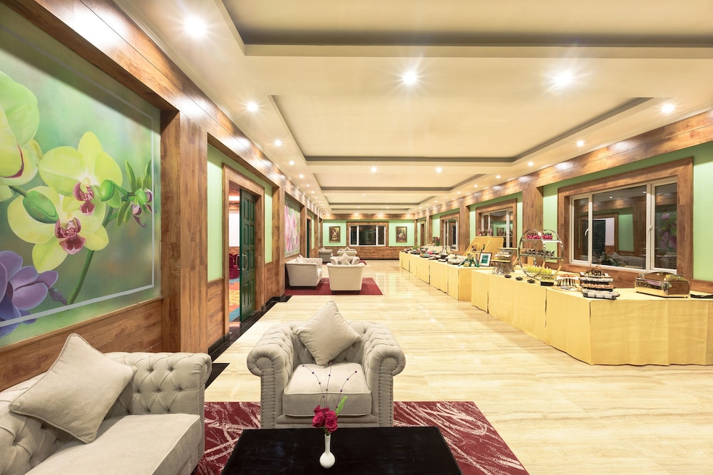 MAYFAIR Himalayan Spa Resort 26/45