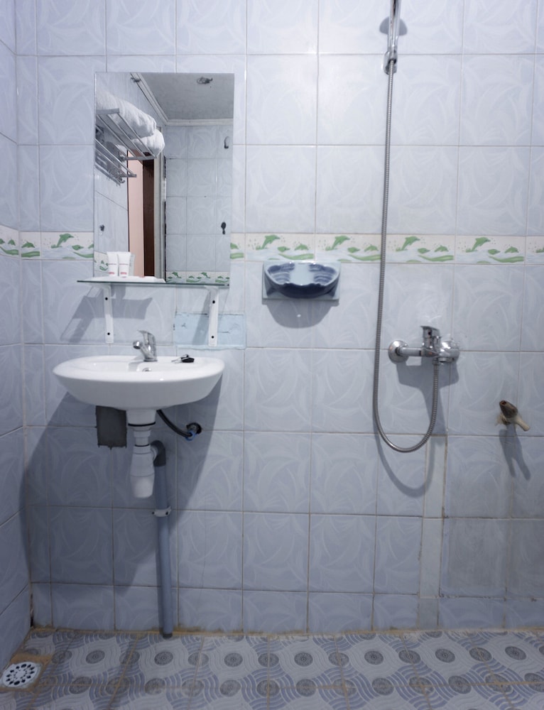 OYO 2180 Vina Vira Hotel 31/31