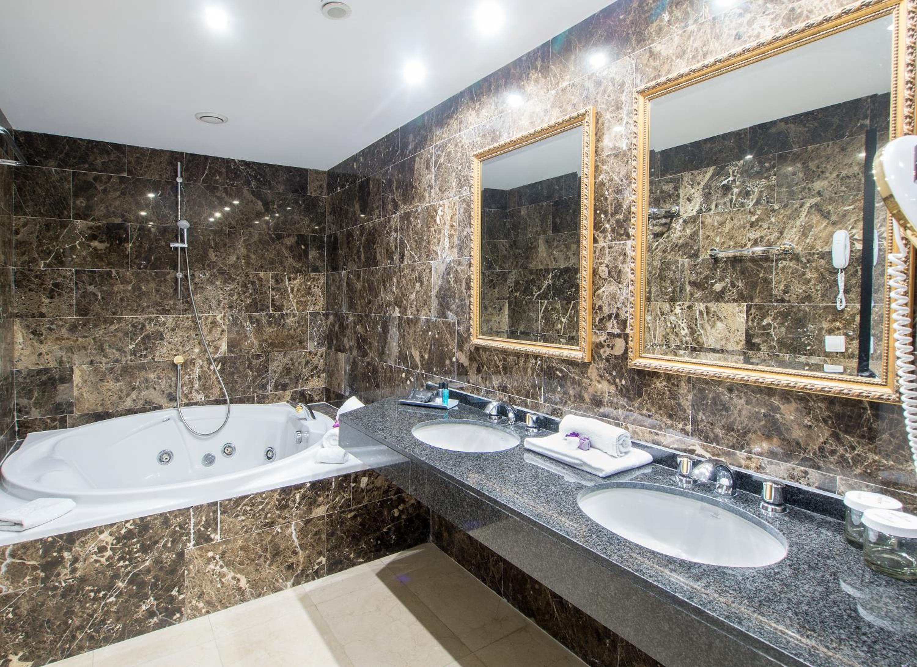 Suite, Mountain View, Diana Parc Hotel 3/5