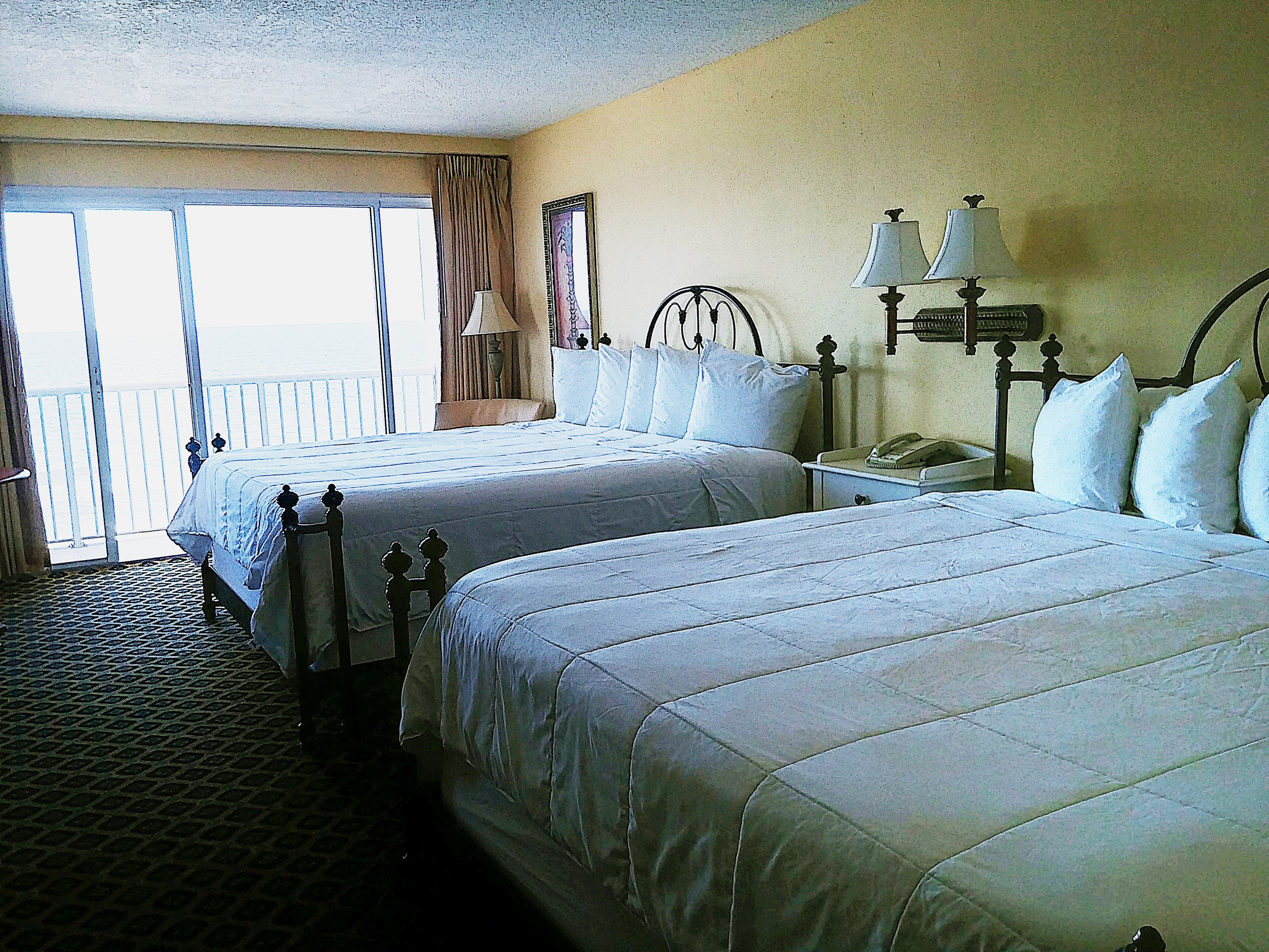 Emerald Shores Resort 20/79