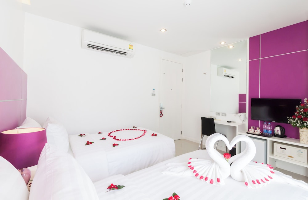 Patong Diamond Hotel 33/64