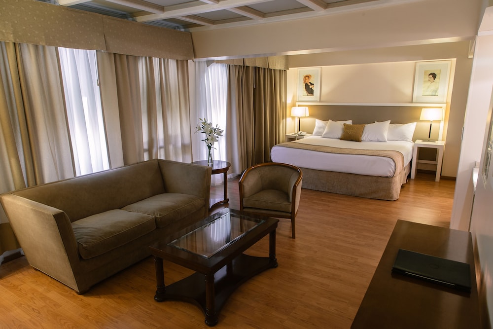 Huentala Hotel Boutique 44/69
