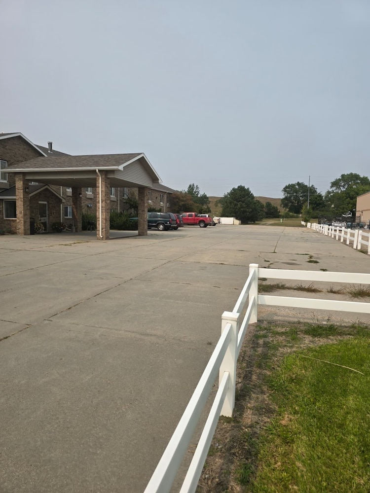 OYO 1002349 Roadside Inn 23/32