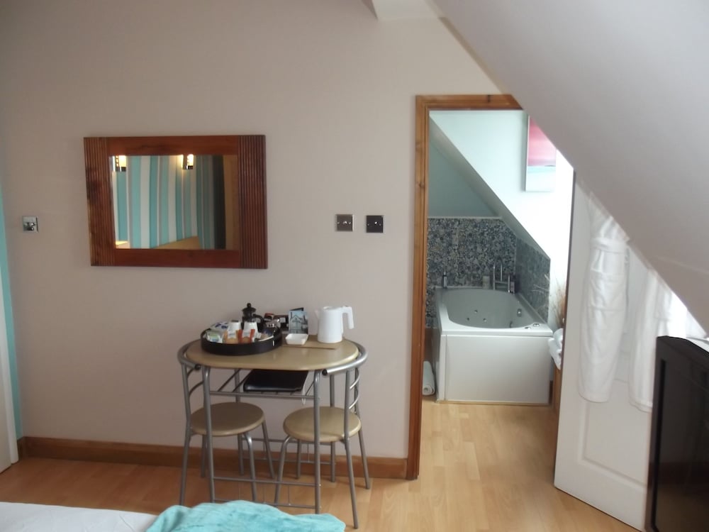 Beaumont House 33/50