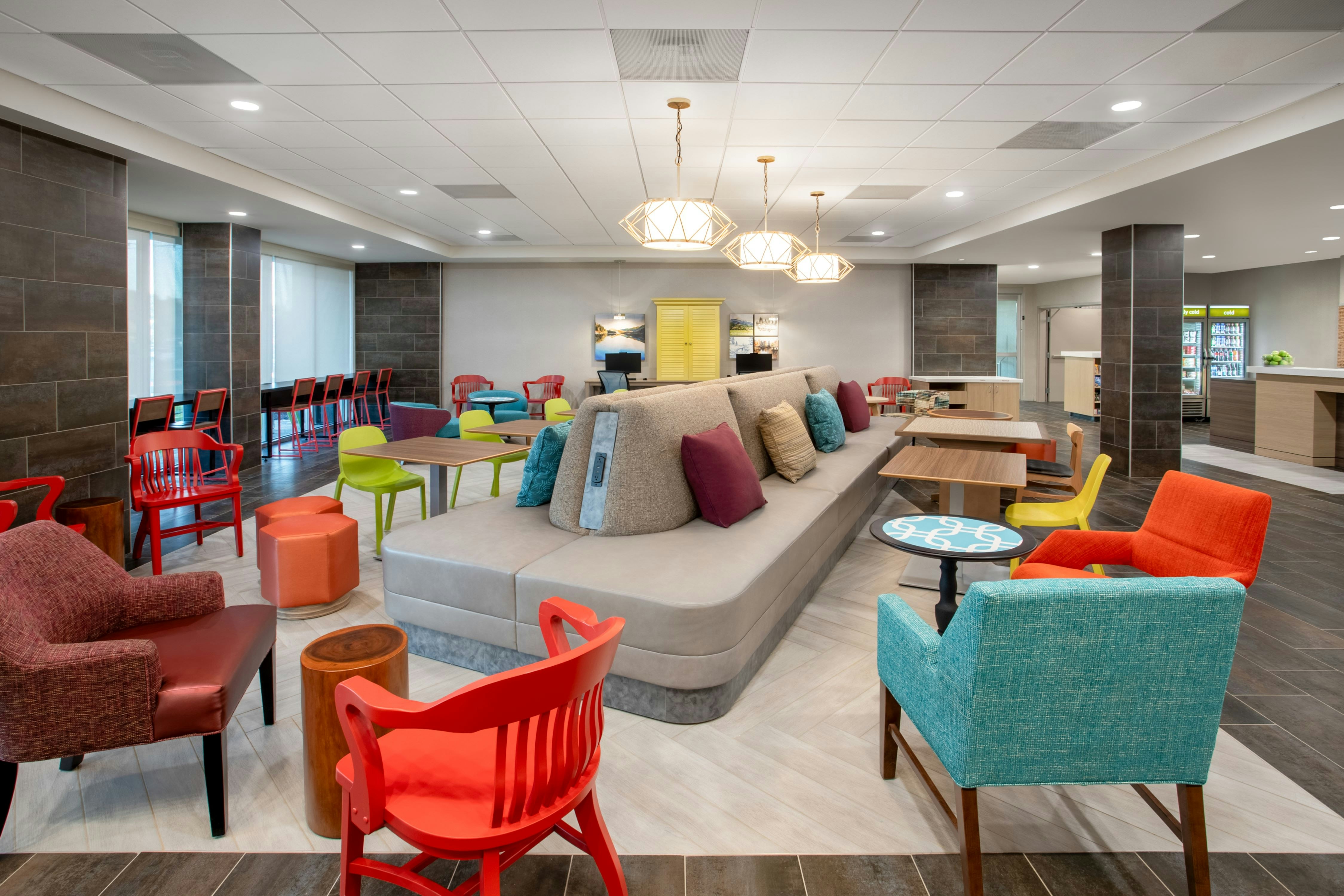 Home2 Suites by Hilton Calhoun 16/24