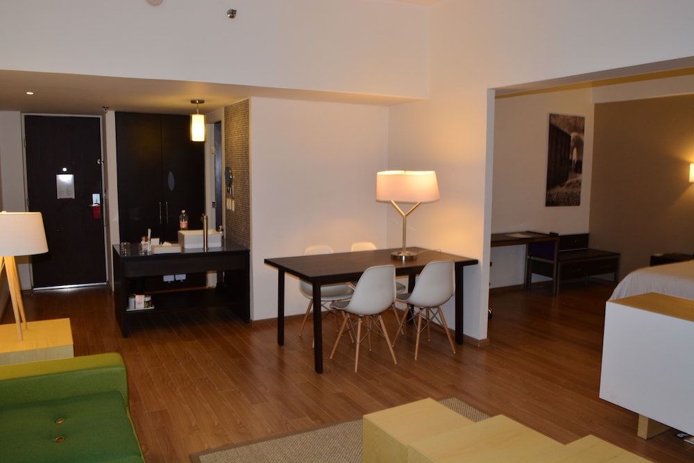 Fiesta Inn Tlalnepantla 47/80