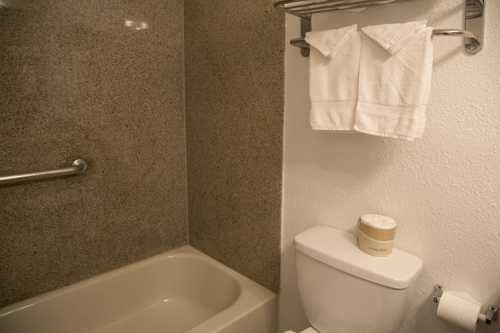 Harborview Inn Suites San Diego Harbor 11/40