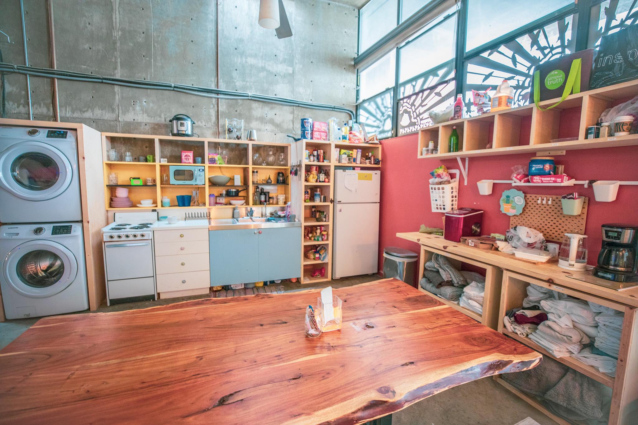 PodShare San Diego - Hostel 11/16