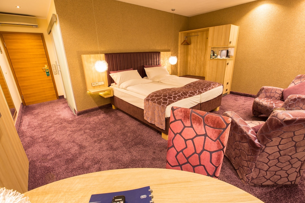 Hotel Hammer - Mainz Hauptbahnhof 24/66