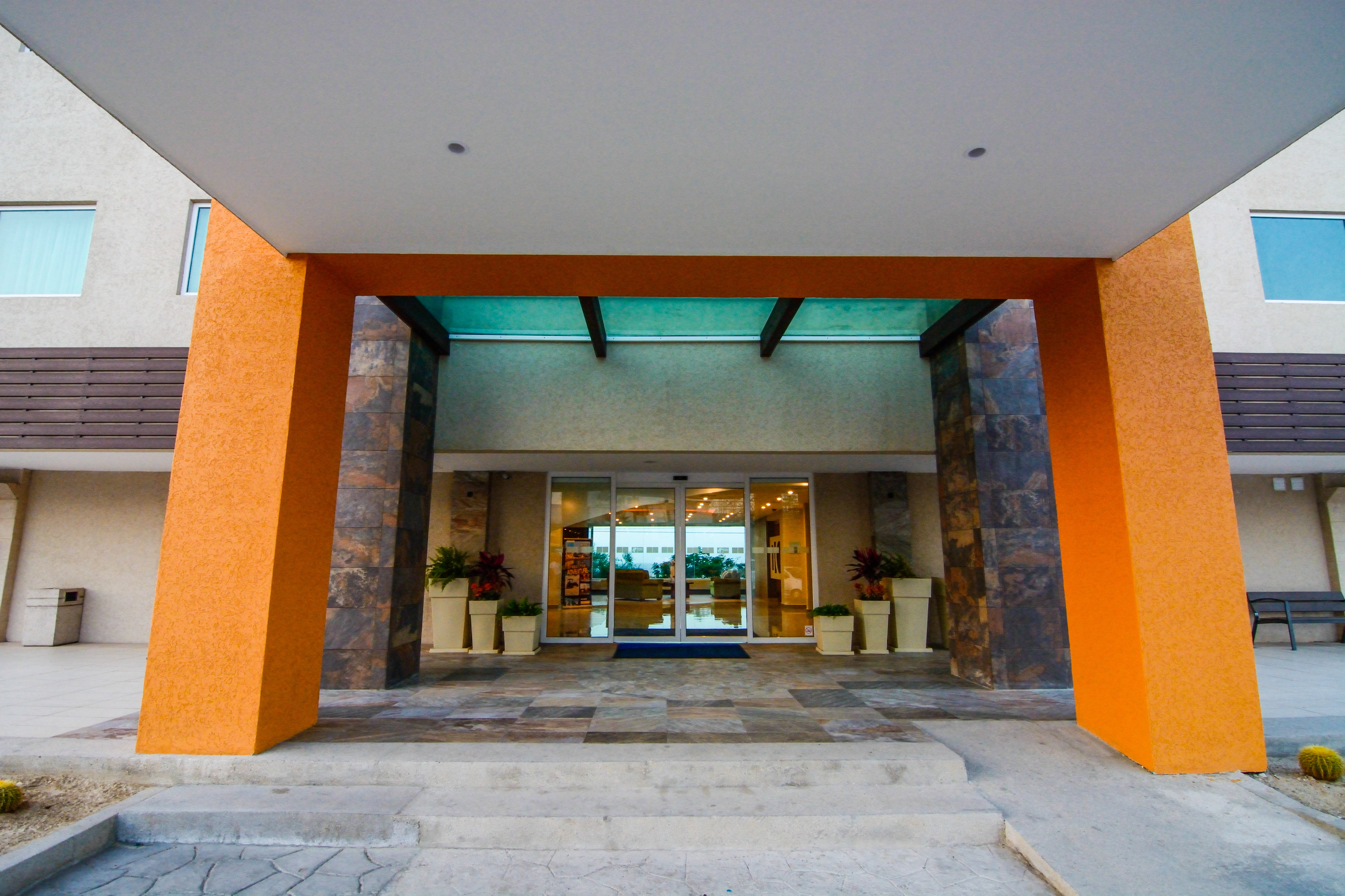 Holiday Inn Express Cabo San Lucas 4/71