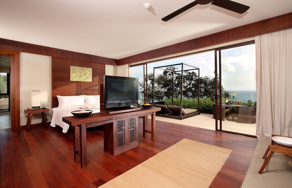 Paresa Resort Phuket 56/90