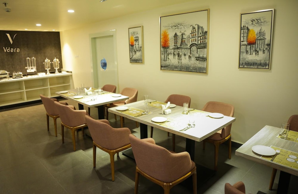 Vybrant Hotels 26/32