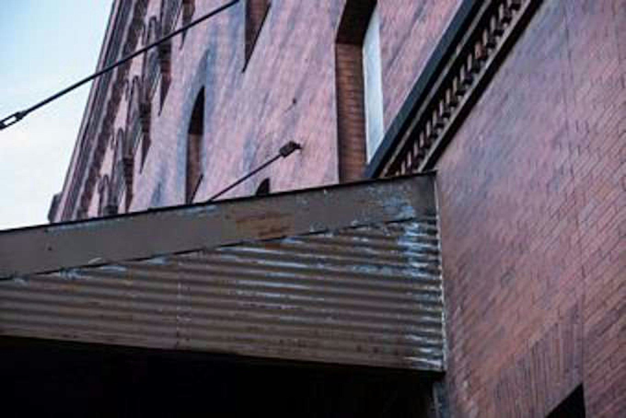 Hewing Hotel 4/81