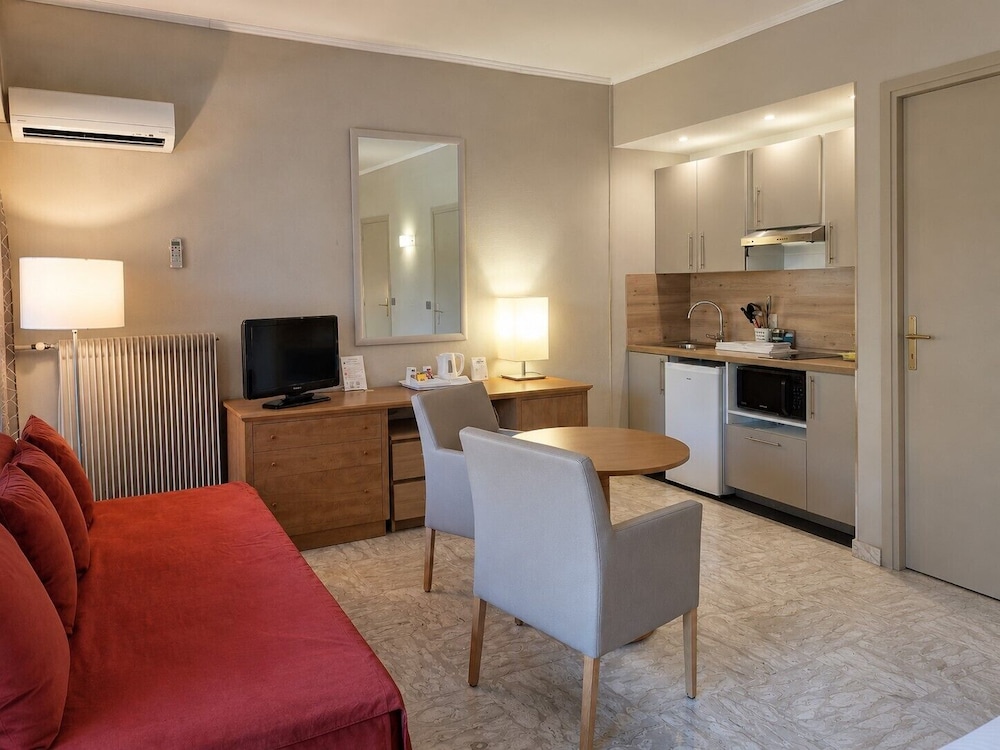The Originals Boutique, Hotel Les Strelitzias, Antibes Juan-Les-Pins 31/60