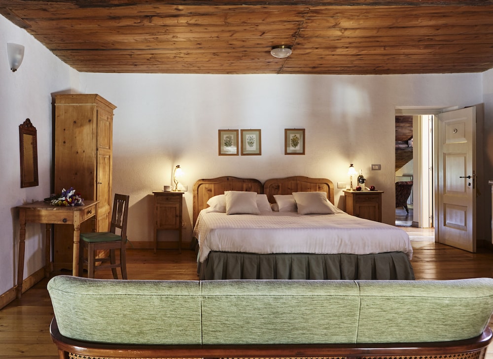 جناح جونيور بسرير مزدوج، Hotel Bagni Vecchi 5/9