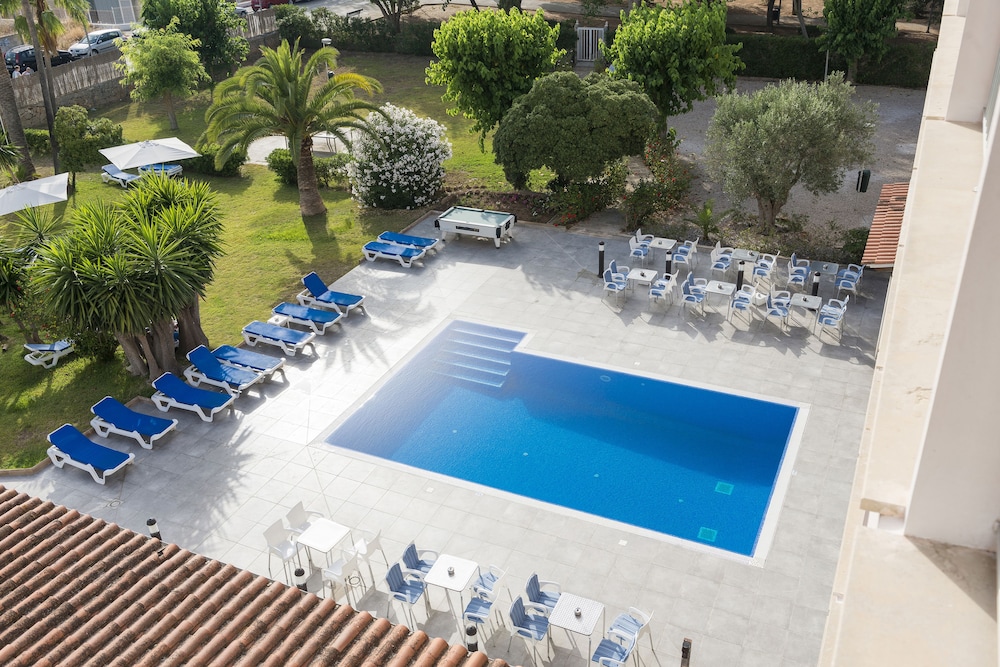 Hotel Condor 23/24